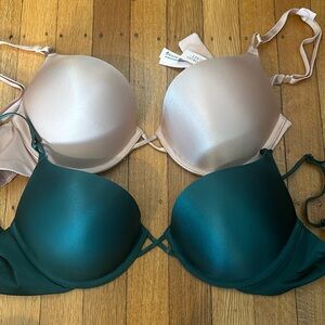 VS never worn bras